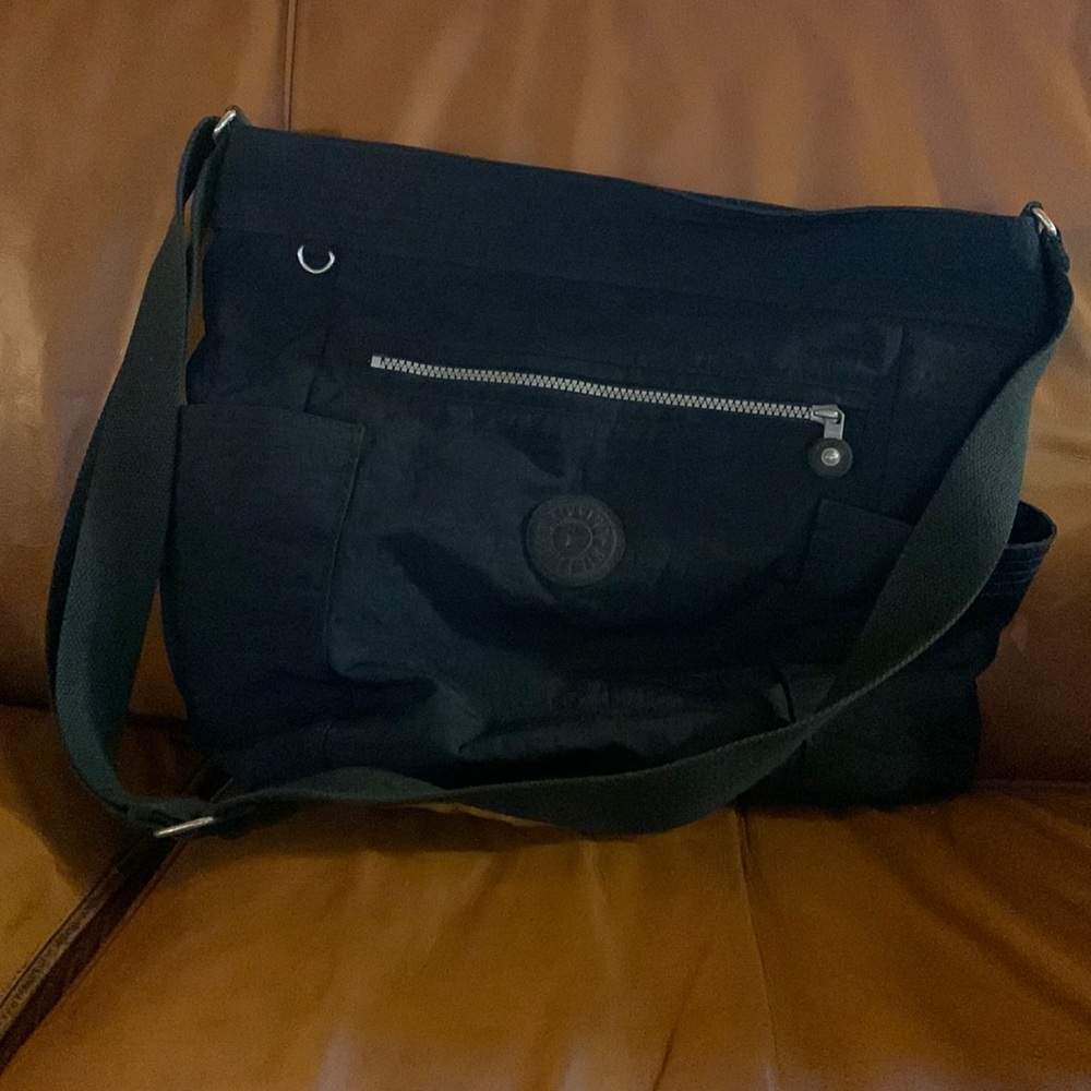 Kipling “Melvin” in True Blue